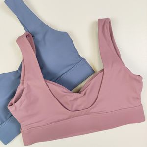 فروش اینترنتی نیمتنه ورزشی کاپ‌دار فلامنت