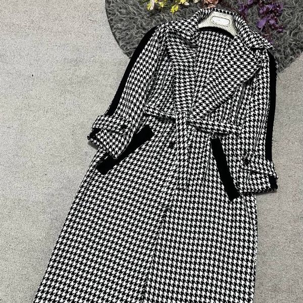 مانتو بلند زنانه طرح هلن