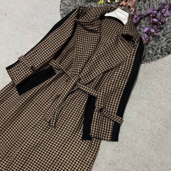 مانتو بلند زنانه طرح هلن