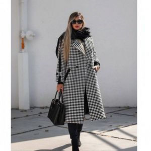 مانتو بلند زنانه طرح هلن