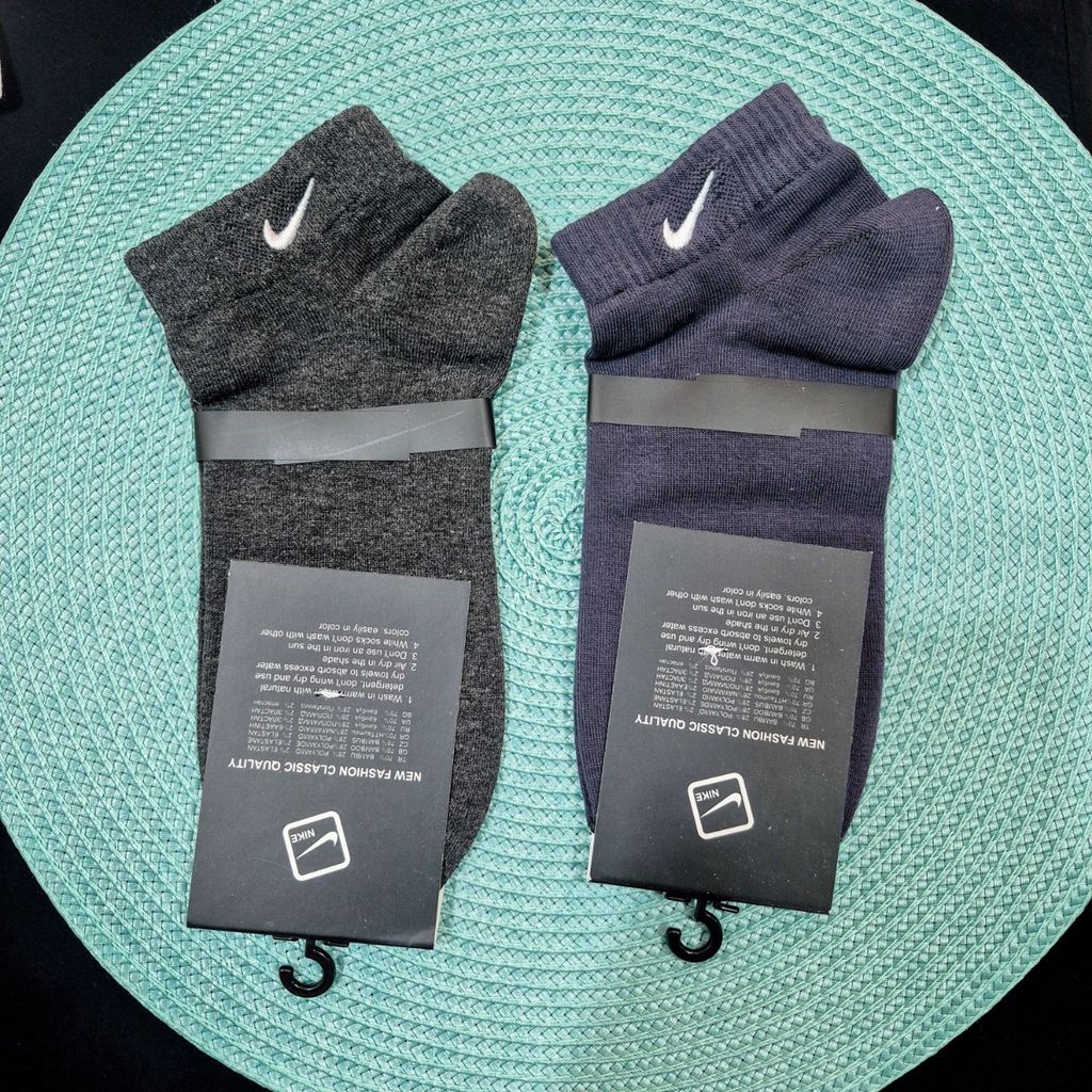 فروش اینترنتی جوراب مچی مردانه طرح نایک