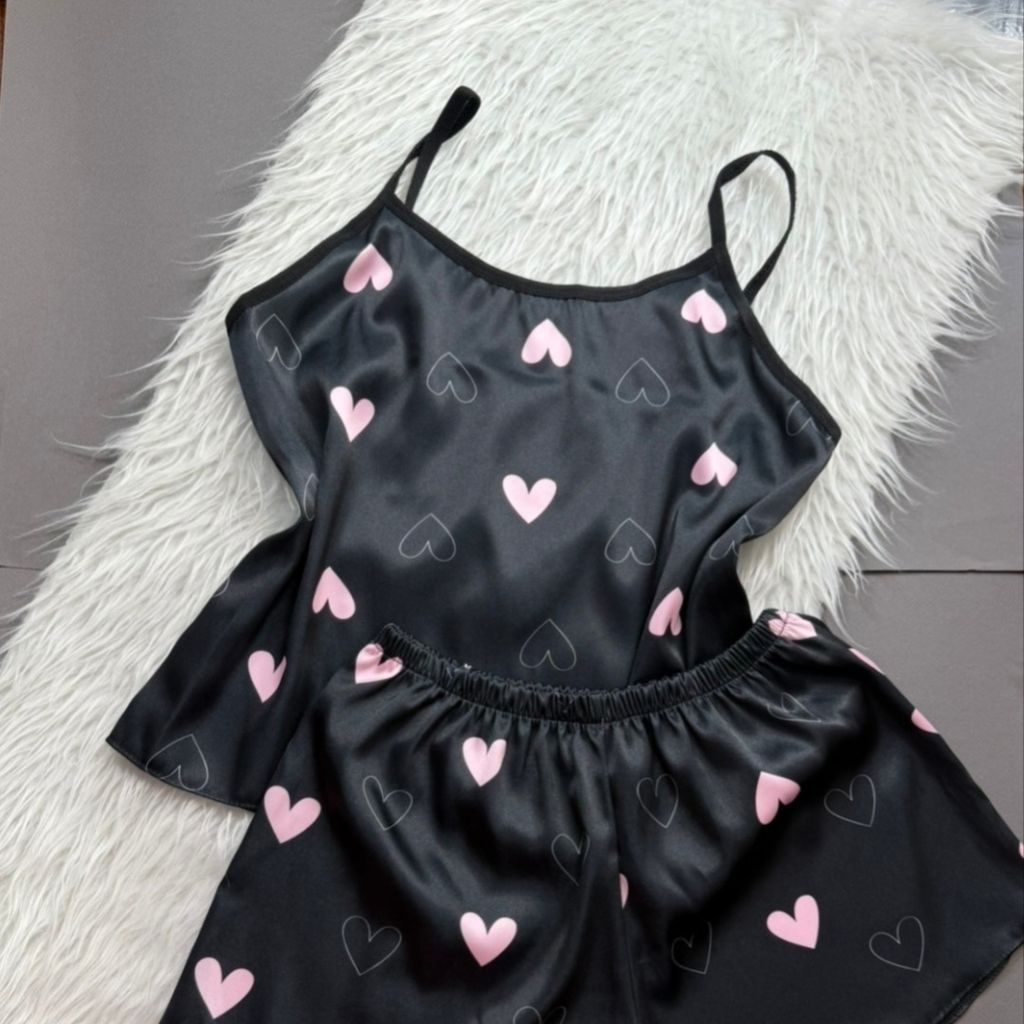 قیمت ست تاپ و شلوارک ساتن قلبی