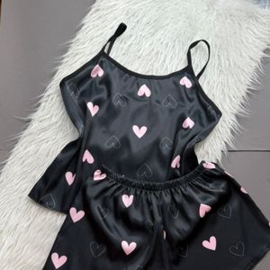 ست تاپ و شلوارک ساتن قلبی