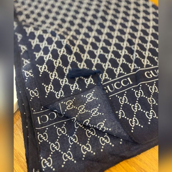 شال گوچی چهارفصل