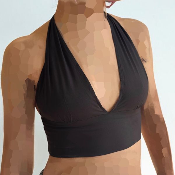 تاپ کراپ هالترEsmee