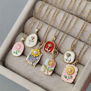 مشخصات گردنبند مینا کاری