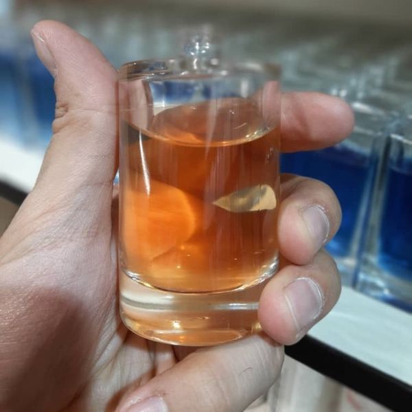 اسانس اورجینال50میل عطر ادکلن ایو سن لورن لیبره زنانه | Yves Saint Laurent