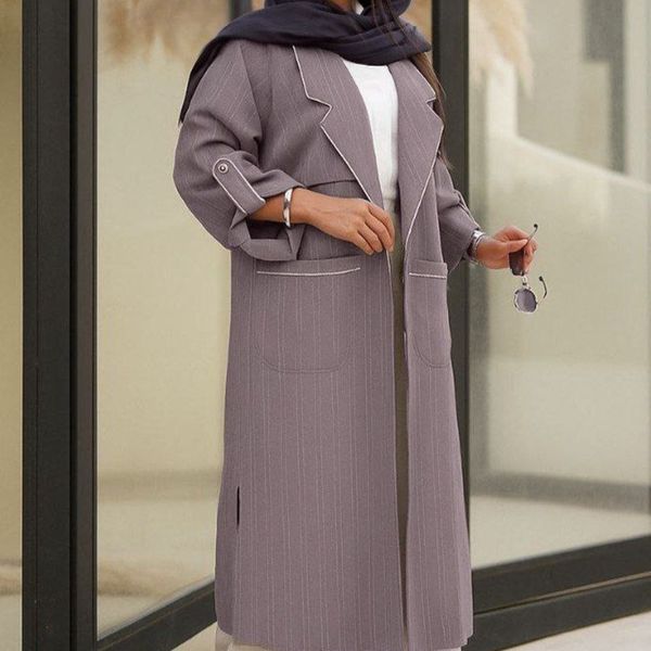 مانتو یقه انگلیسی