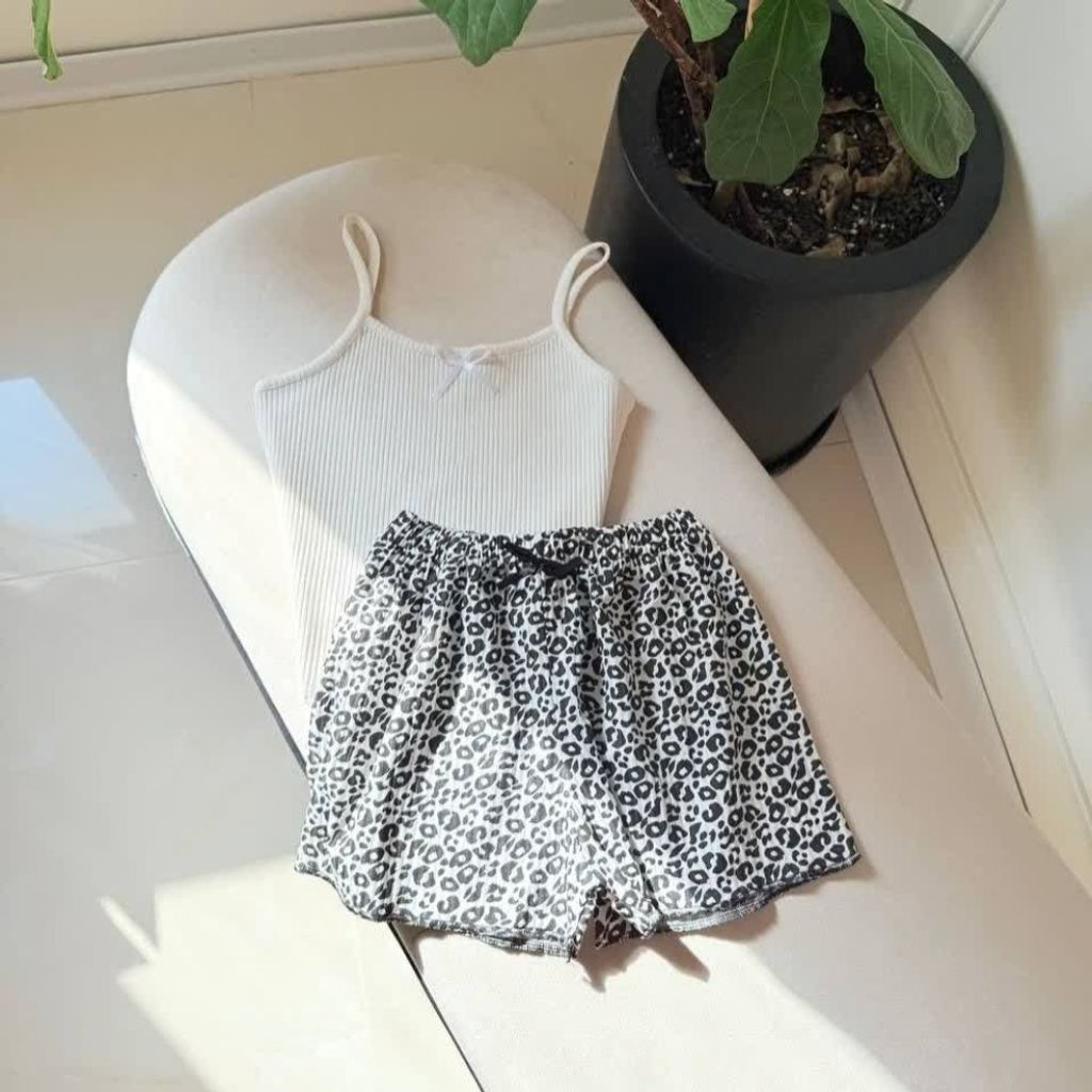 خرید اینترنتی تاپ کراپ شورتک دخترانه