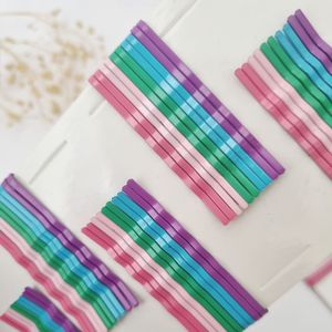 سنجاق سر فلزی زنانه و دخترانه کارت 50 عددی رنگی متنوع