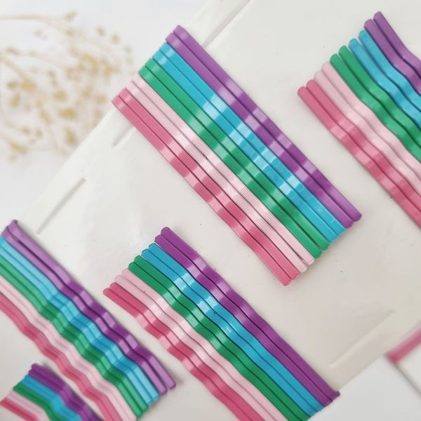 سنجاق سر فلزی زنانه و دخترانه کارت 50 عددی رنگی متنوع