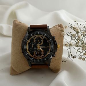 خرید انلاین ساعت مردانه والار