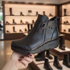 خرید آنلاین نیم بوت مدل تابان زنانه