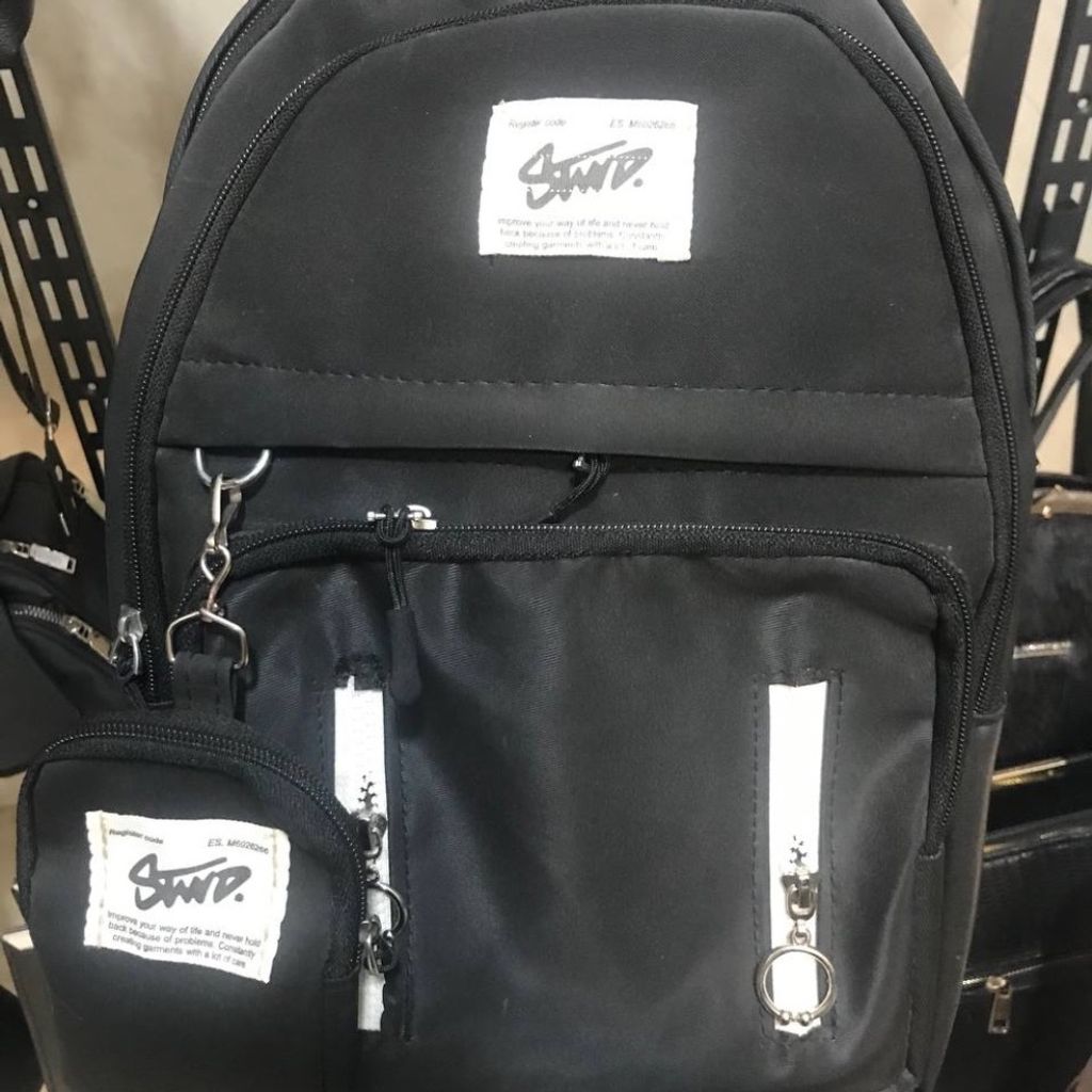 خرید انلاین کوله پشتی دخترانه و پسرانه آویز دار کوله مدرسه کوله دانشجویی مشکی