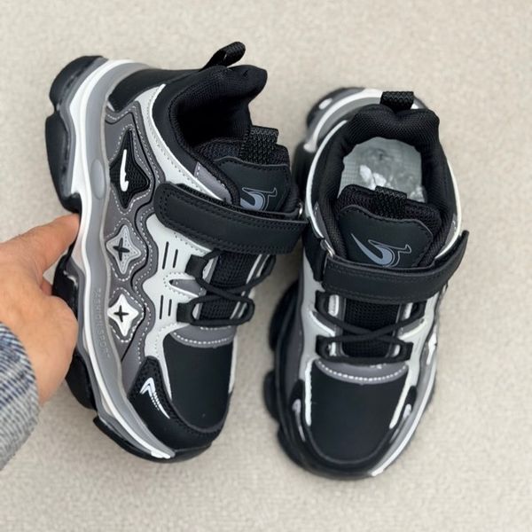 کتونی بچگانه طرح نایک دوستاره از Kids کد 4062302