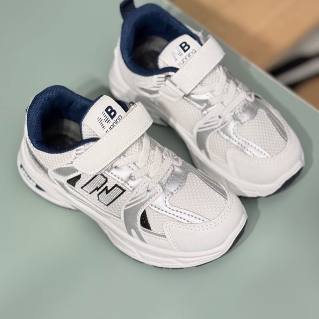 خرید اینترنتی قیمت کتونی بچگانه طرح نیوبالانس 530 از Berry Kids کد 4062601