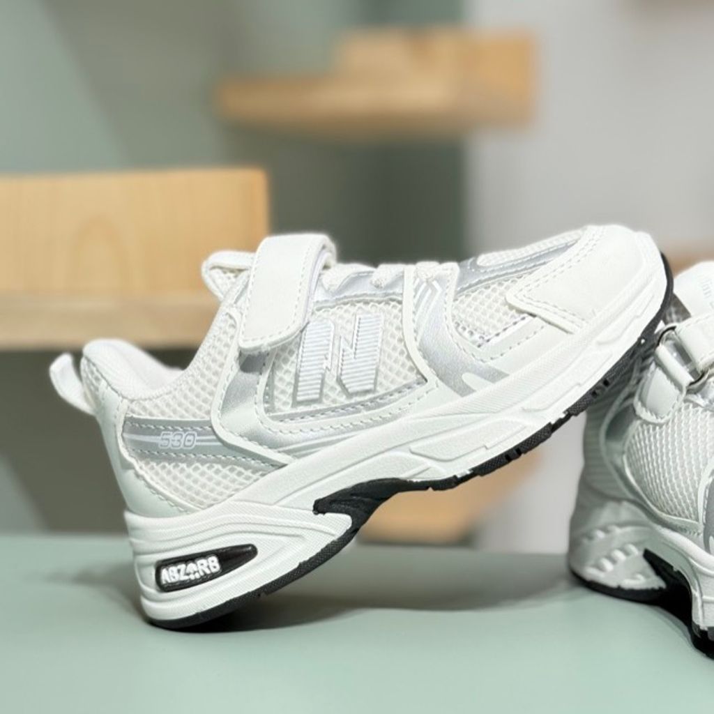 خرید اینترنتی قیمت کتونی بچگانه طرح نیوبالانس 530 از Berry Kids کد 4062601