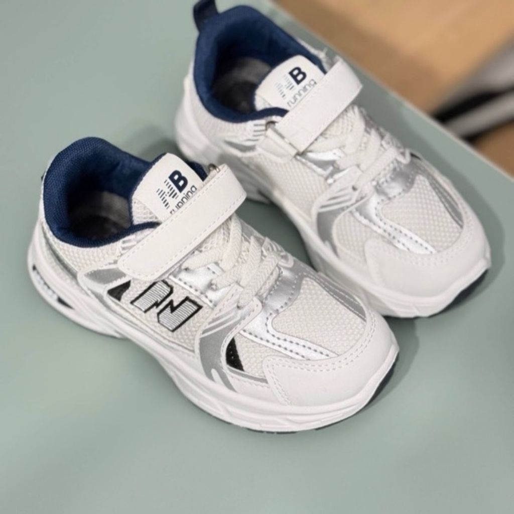 خرید اینترنتی کتونی بچگانه طرح نیوبالانس 530 از Berry Kids کد 4062601