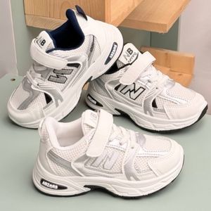 خرید اینترنتی کتونی بچگانه طرح نیوبالانس 530 از Berry Kids کد 4062601