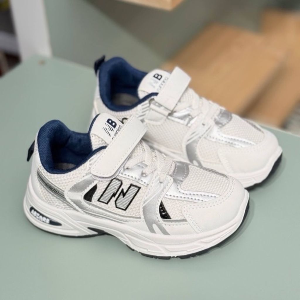 قیمت ارزان کتونی بچگانه طرح نیوبالانس 530 از Berry Kids کد 4062601