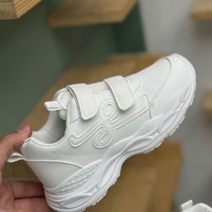 خرید اینترنتی قیمت کتونی بچگانه طرح دوچسب از K-Z کد 4062701