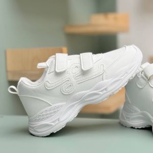 خرید آنلاین کتونی بچگانه طرح دوچسب از K-Z کد 4062701