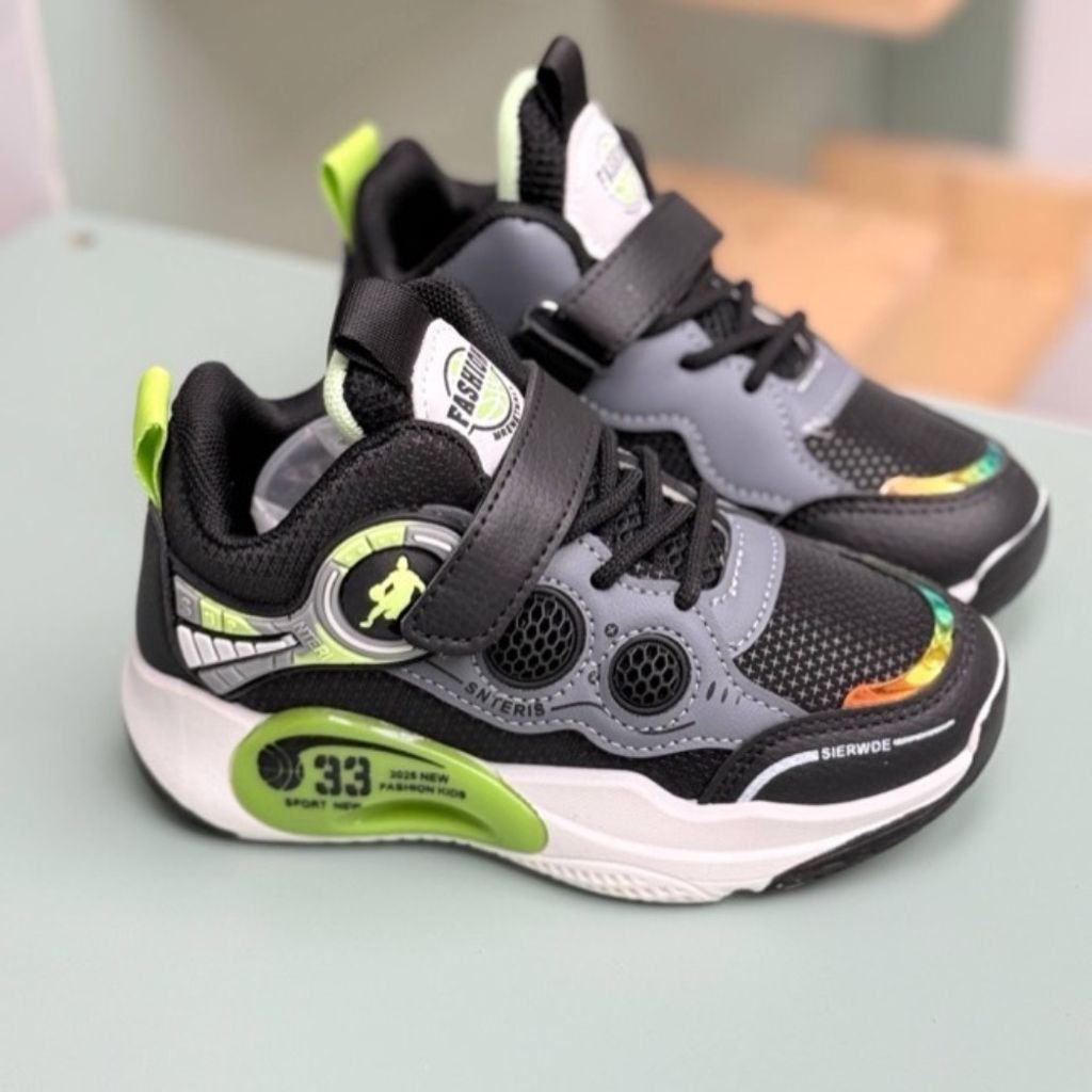 خرید انلاین کتونی بچگانه طرح بسکتبالی از K-Z کد 4062801