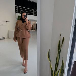 فروش اینترنتی کت شلوار یقه انگلیسی