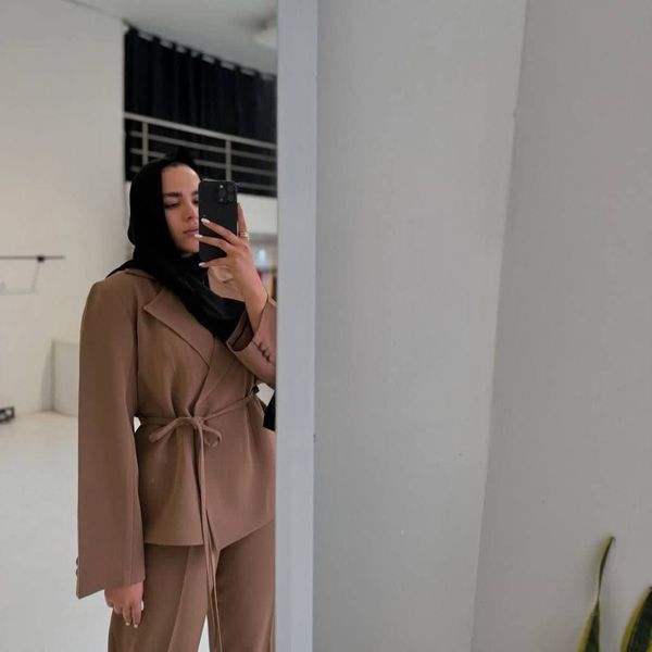 کت شلوار یقه انگلیسی