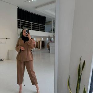 خرید آنلاین کت شلوار یقه انگلیسی