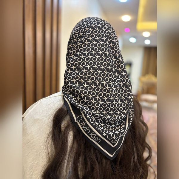 مینی اسکارف مشکی طرحدار