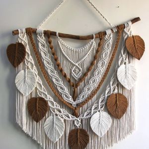 دیوار کوب مکرومه بافی مدل صدف