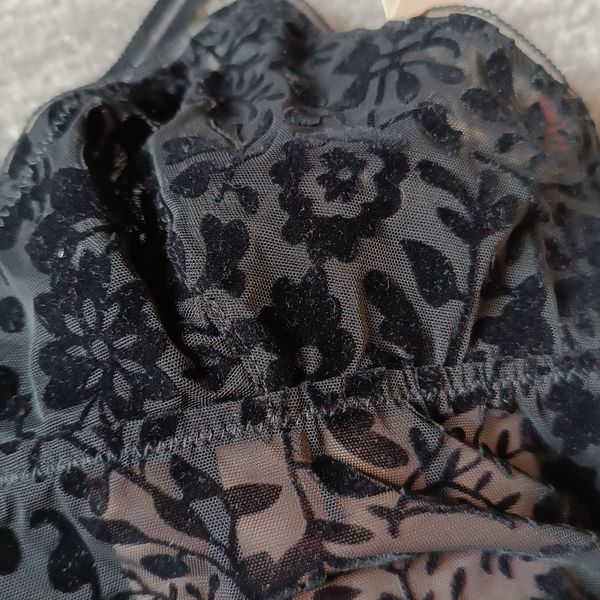 کراپ نیم تنه تمام دانتل وارداتی