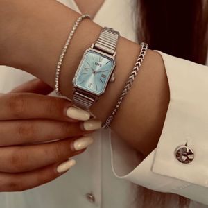 قیمت ارزان ساعت زنانه ایکس وی مینیمال