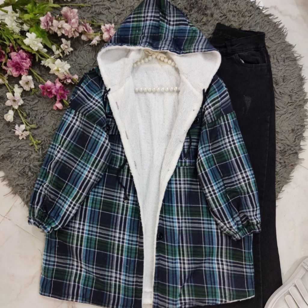 مشخصات شکت زنانه  کلاه دارضخیم طرح گلاویژ