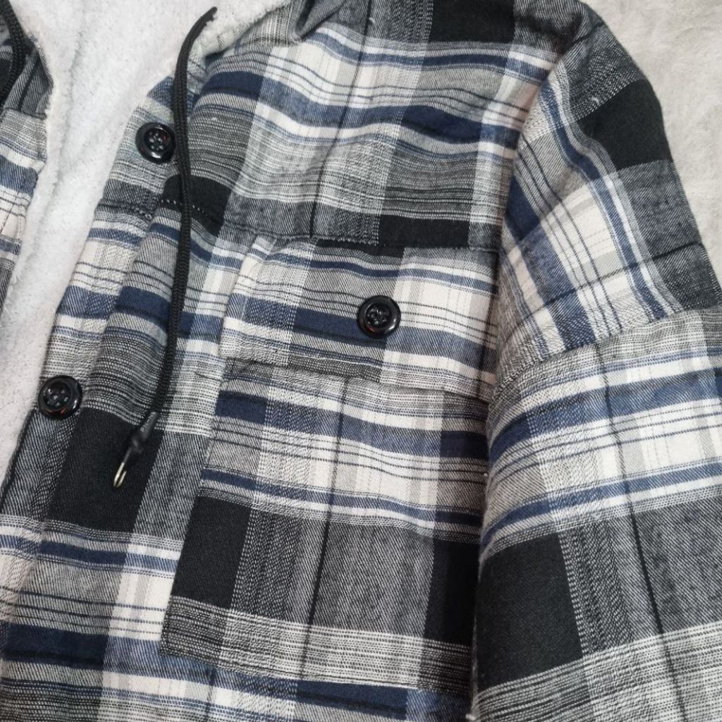 خرید آنلاین شکت زنانه  کلاه دارضخیم طرح گلاویژ