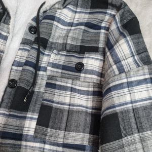 خرید آنلاین شکت زنانه  کلاه دارضخیم طرح گلاویژ