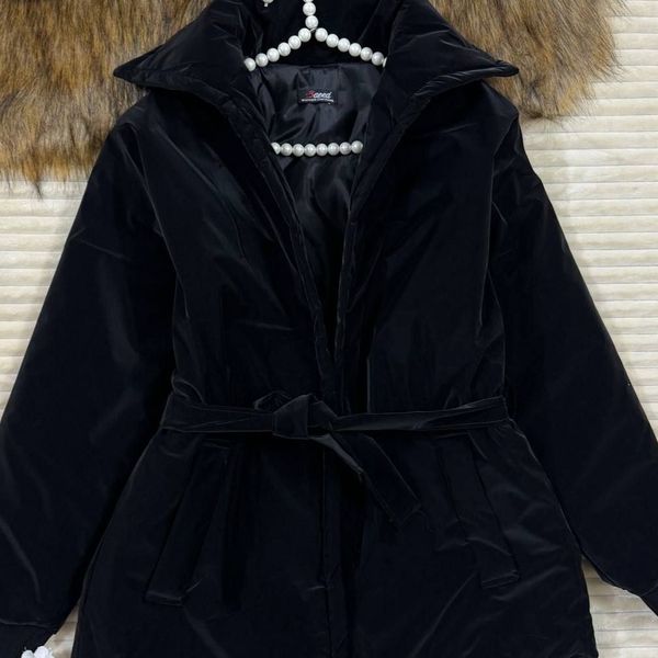 کاپشن بادی کمربندار