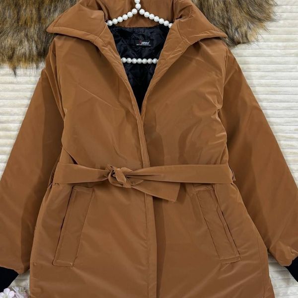 کاپشن بادی کمربندار