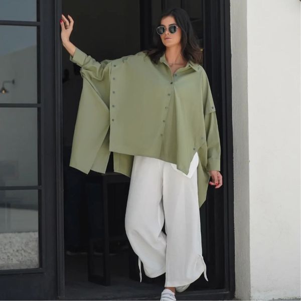 شومیز کتان بغل دکمه آستین عروسکی برند کومار KOMAR