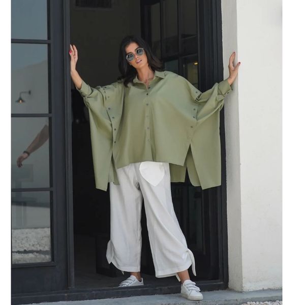 شومیز کتان بغل دکمه آستین عروسکی برند کومار KOMAR