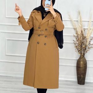 مشخصات مانتو بارانی صبا