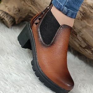 فروش اینترنتی نیم بوت زنانه زیره پیو شرکتی سبک نرم جنس درجه یک