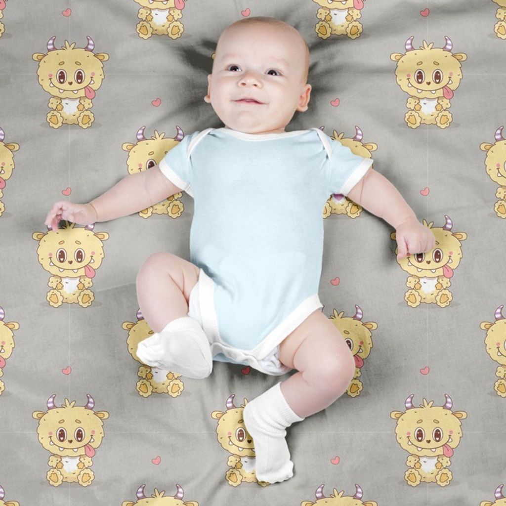 مشخصات پارچه مخمل روبالشی پارچه باما طرح لبوبو کد 5014696