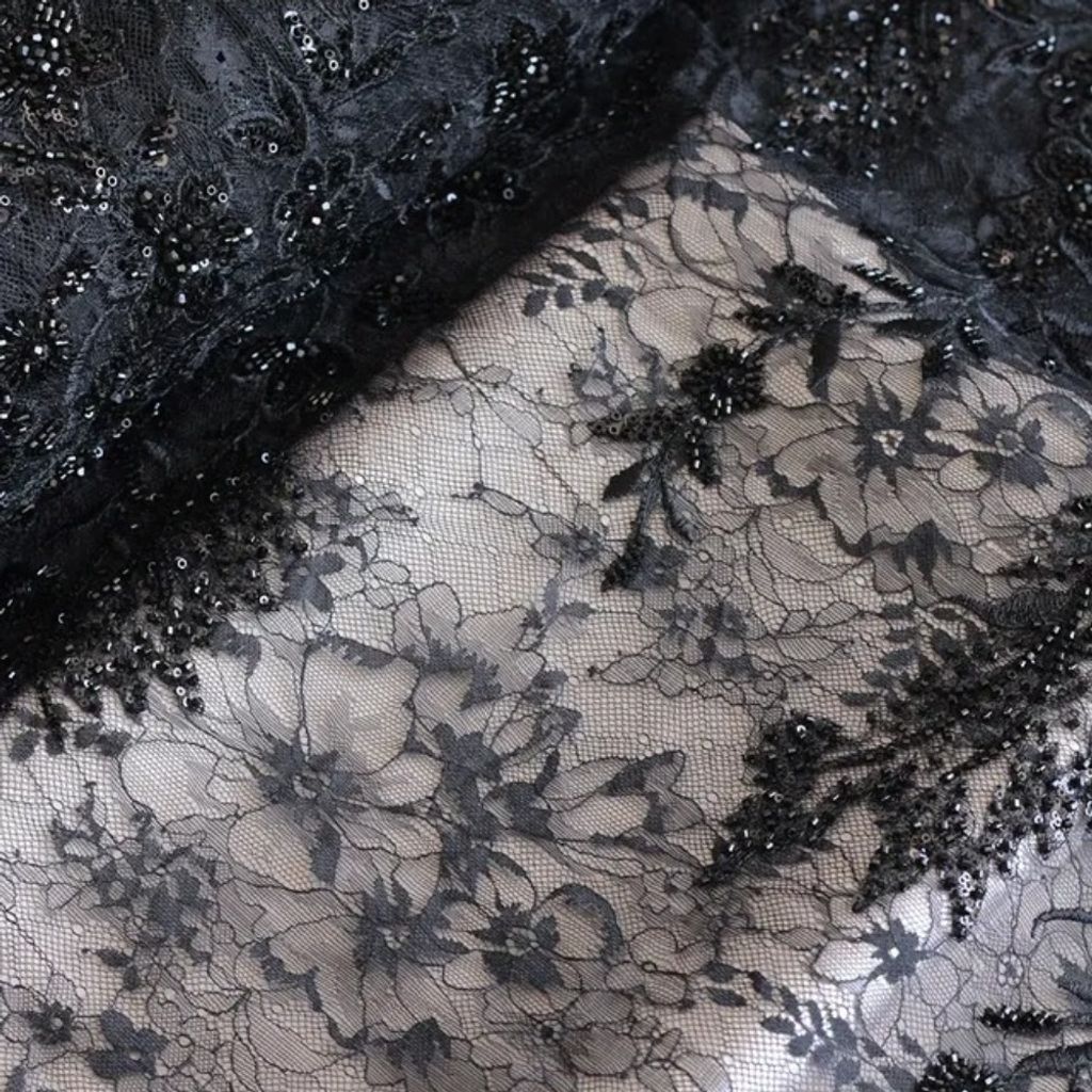 قیمت پارچه دانتل فرانسوی جواهر دوزی