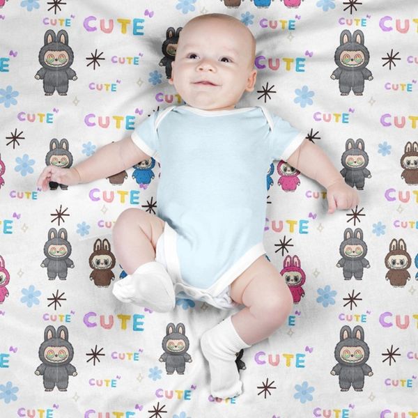 پارچه مخمل روبالشی پارچه باما طرح لبوبو کد 5014720