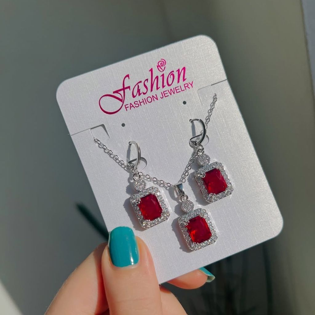 مشخصات نیم ست استیل آبکاری جواهری