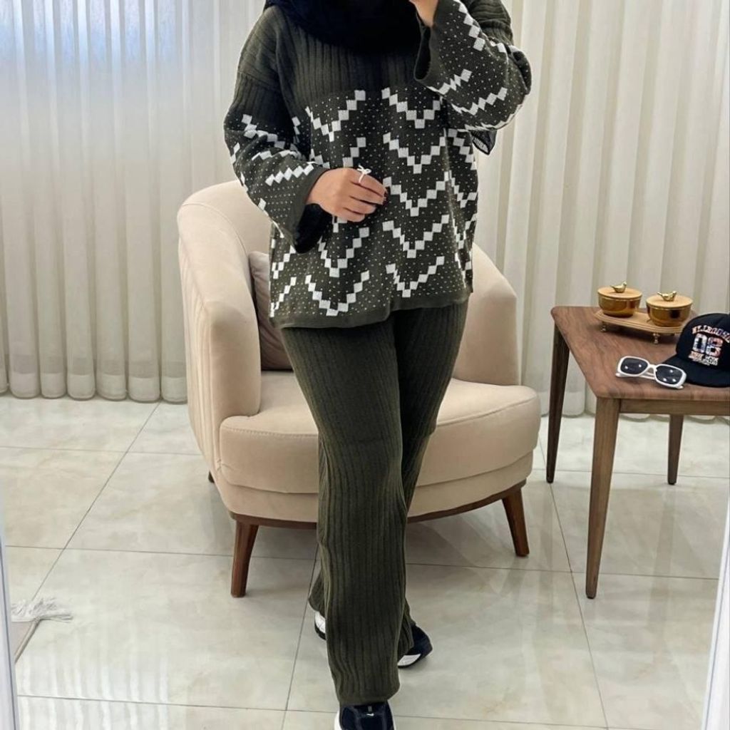 فروش اینترنتی ست بافت زنانه هاشور