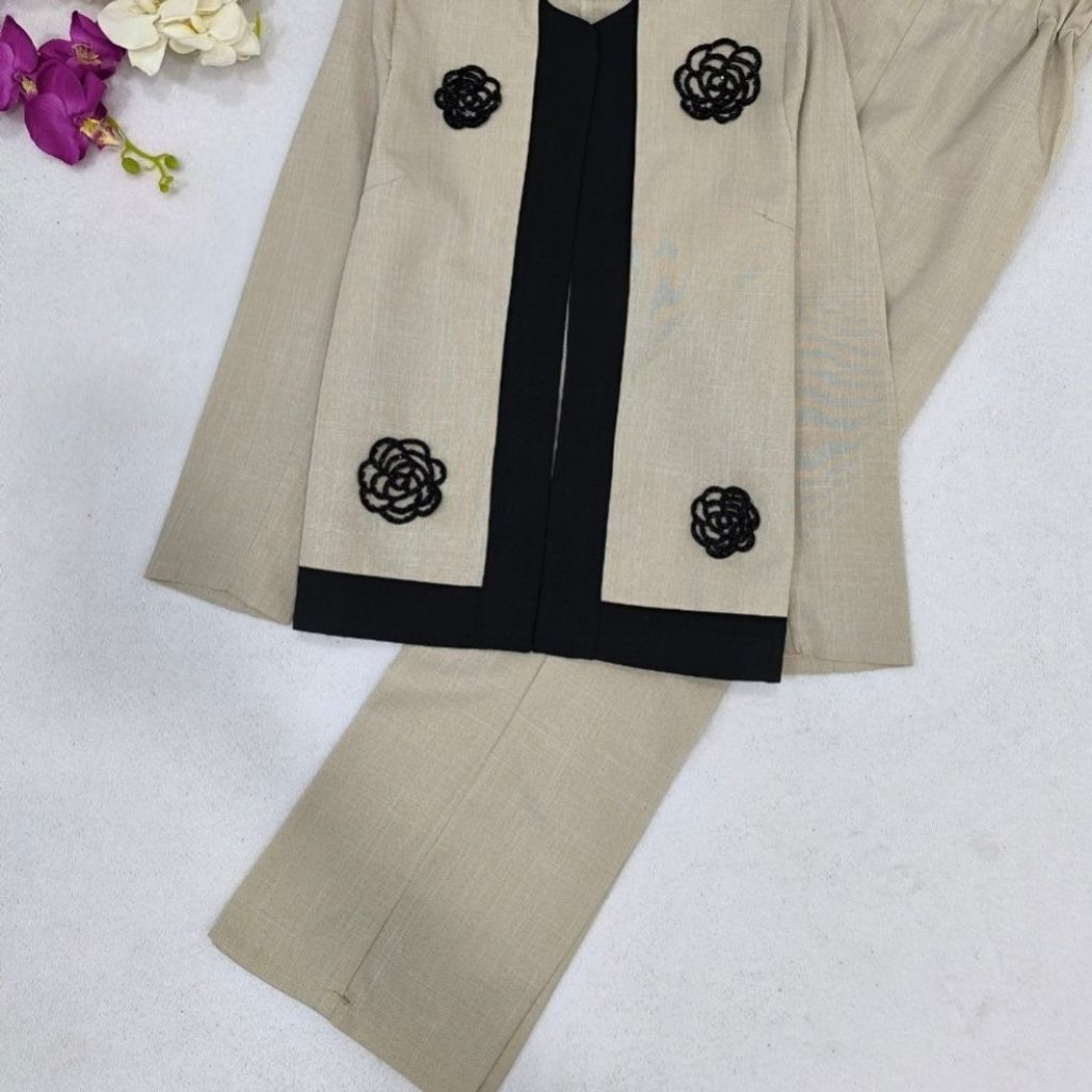 قیمت ست کت و شلوار ایلونا