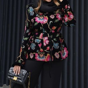 خرید انلاین پالتو مخمل زنانه آستر دار مدل نیایش